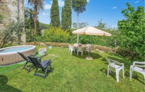 4 Bedroom Lovely Home In Cetona